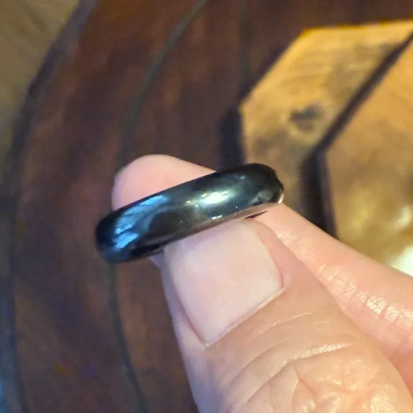 Carved hematite size 6.0 band ring - Picture 6 of 6